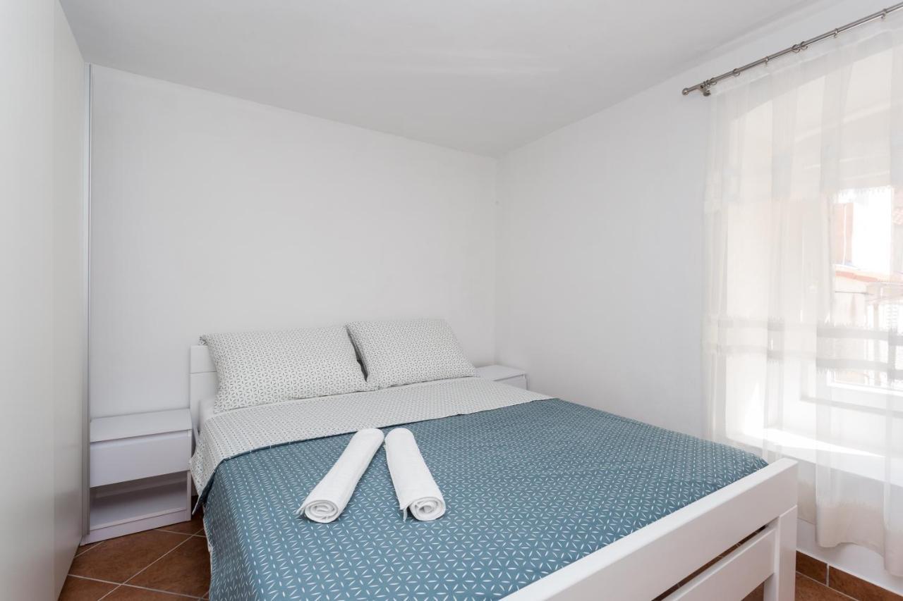 Apartmani Obala Baška Exterior foto